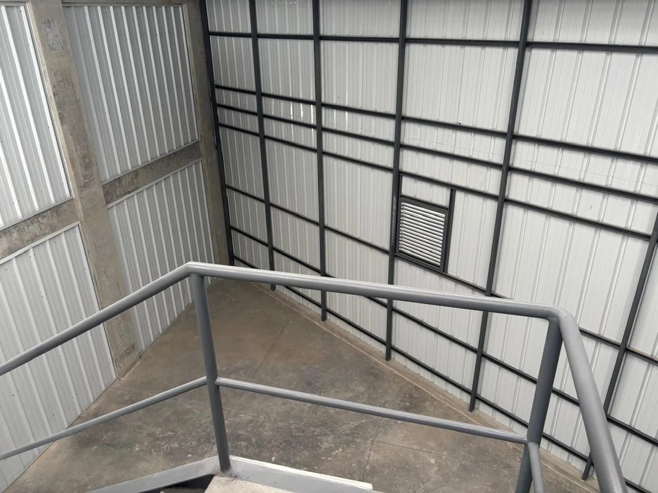 Ofibodega en Alquiler, Carretera a El Salvador — foto 2 de 8