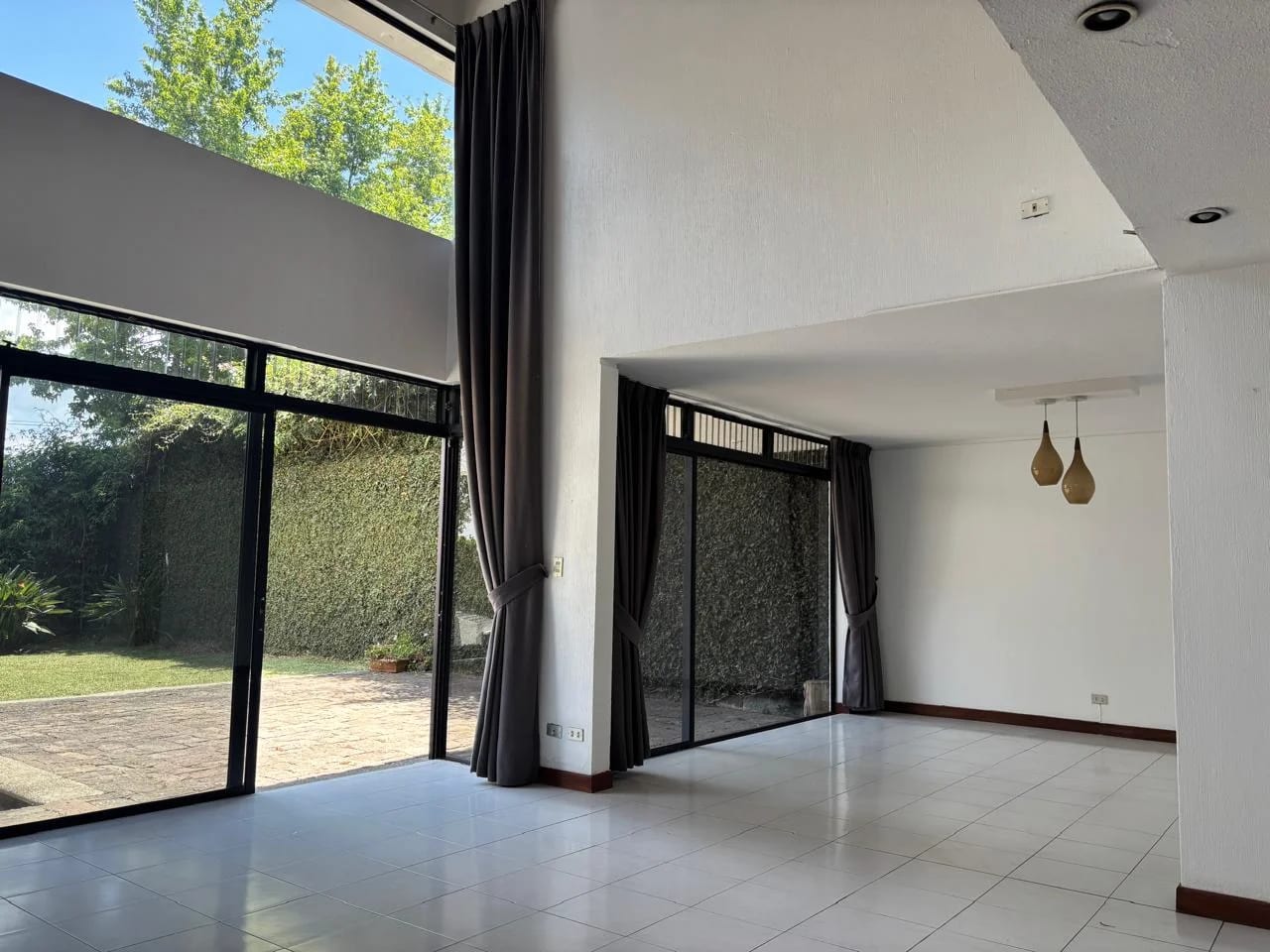 Casa en Alquiler Hiltpo, Km. 12.5 Carretera Salvador — foto 2 de 12