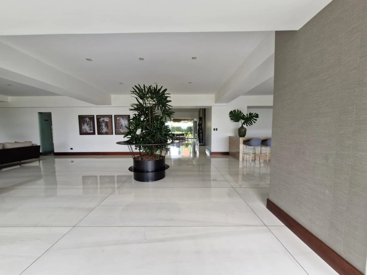 Apartamento Marques del Valle, Zona 14 — foto 11 de 13
