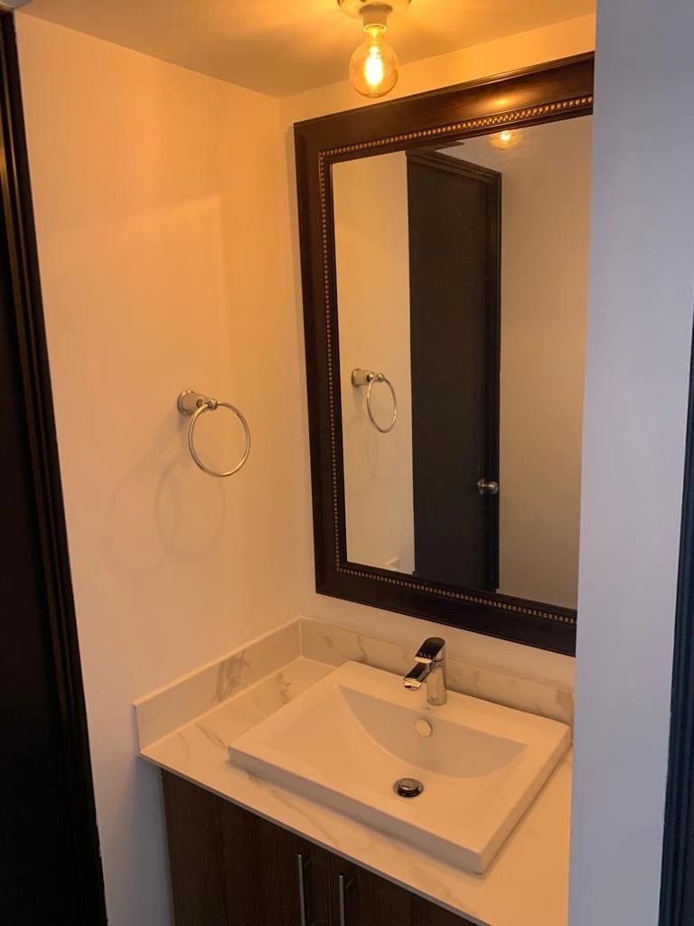 Apartamento en Renta, BIKO Zona 10 — foto 8 de 12