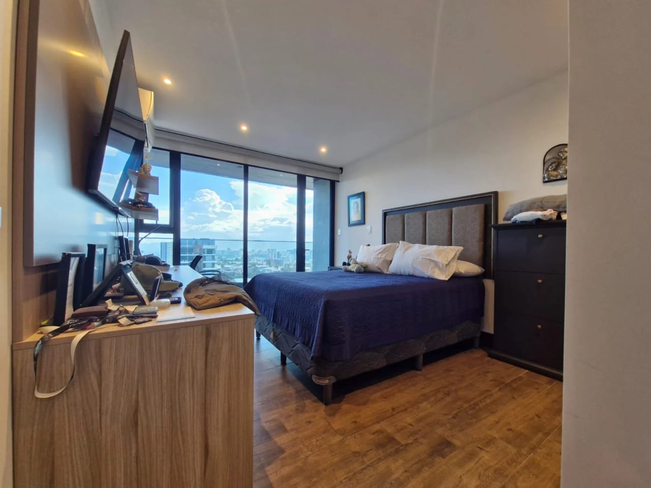 Apartamento en Venta, GAURA zona 15 — foto 9 de 12