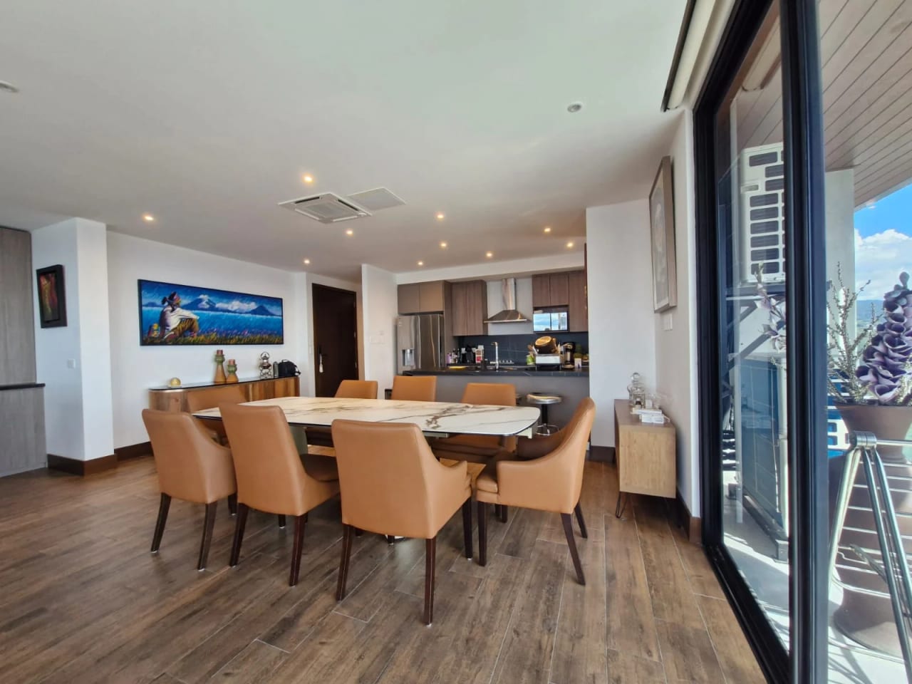 Apartamento en Venta, GAURA zona 15 — foto 5 de 12