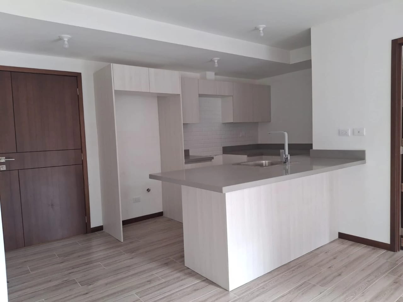 Apartamento en Venta, NEO 2 — foto 3 de 13