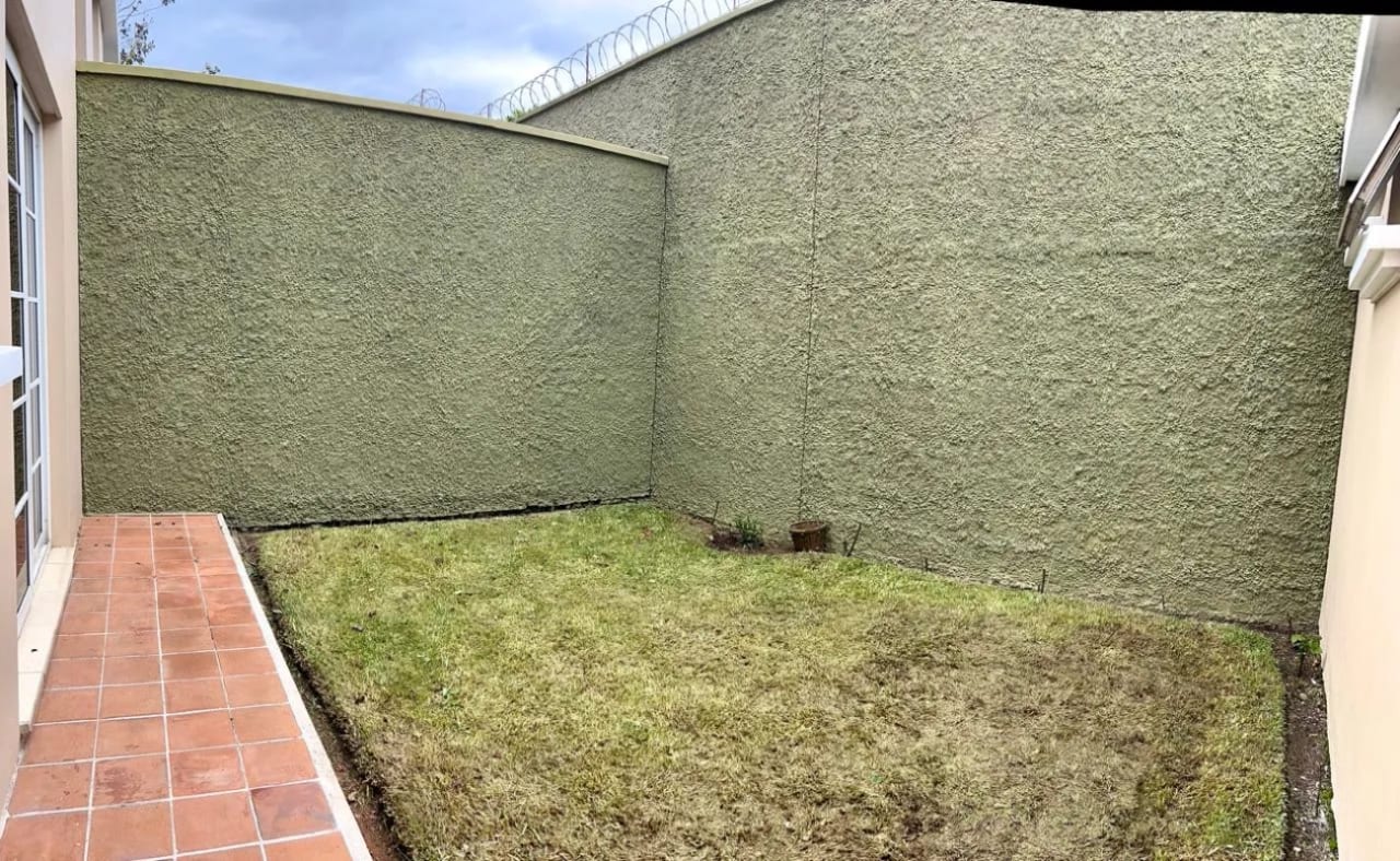 Casa en Venta, Km.16.5 Carretera Salvador — foto 2 de 11